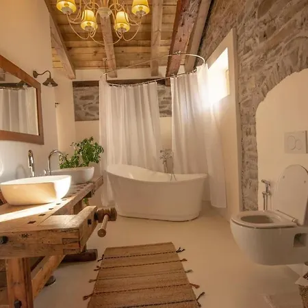 Podraga18 - Heritagestonebarn Apartma
