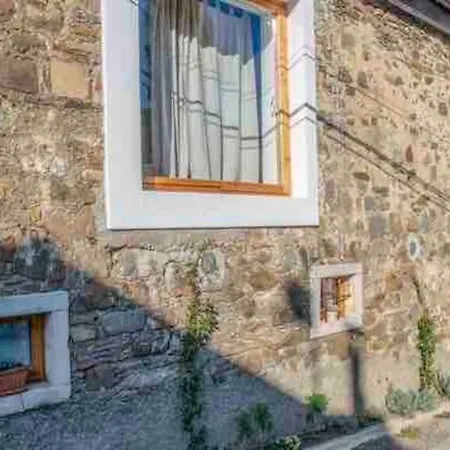 Podraga18 - Heritagestonebarn